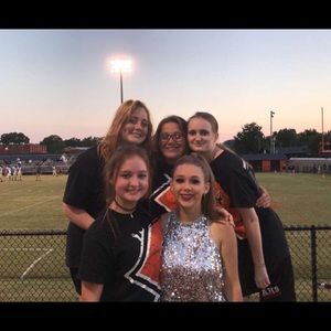 Meet your Posher, Alexis